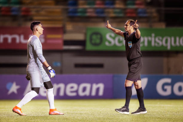 比赛中成为 比赛中成为