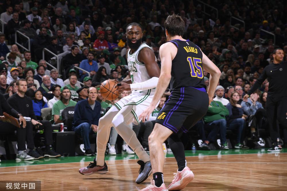 并进行阵容 并进行阵容