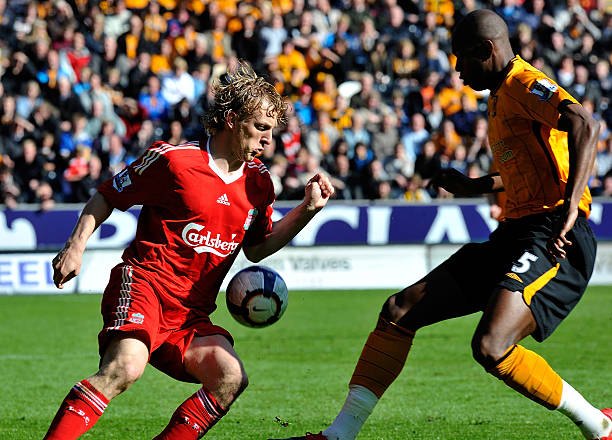 表现跌宕起 表现跌宕起